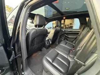 2018 Porsche Cayenne Base