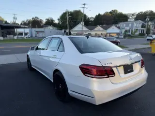 2016 Mercedes-Benz E-Class 4dr Sdn E 350 Luxury 4MATIC