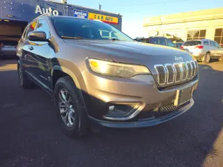 2019 Jeep Cherokee Latitude Plus 4WD