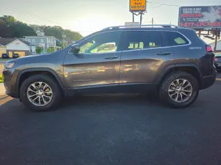 2019 Jeep Cherokee Latitude Plus 4WD
