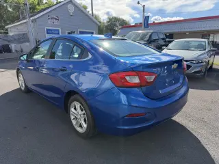 2016 Chevrolet Cruze LT Auto