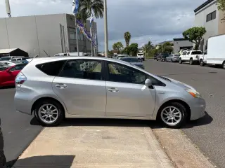 2013 Toyota Prius V