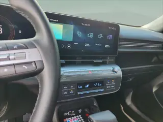 Hyundai KONA 2024 SEL 4dr Crossover
