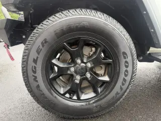 Jeep Wrangler 2021 4x4 Sport 2p SUV
