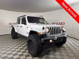 Jeep Gladiator 2021 4x4 Sport 4p. Cabasión de tripulación 5.0 ft. CB