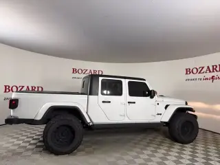 Jeep Gladiator 2021 4x4 Sport 4p. Cabasión de tripulación 5.0 ft. CB