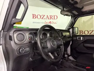 Jeep Gladiator 2021 4x4 Sport 4p. Cabasión de tripulación 5.0 ft. CB