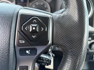 2018 Toyota Tacoma SR5 Double Cab Long Bed V6 6AT 4WD
