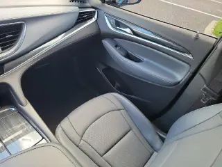 Buick Enclave 2024 4x4 Esencia 4dr Crossover