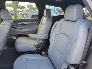 Buick Enclave 2024 4x4 Esencia 4dr Crossover