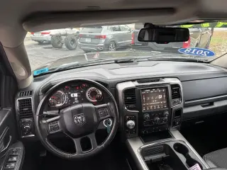 2018 RAM 1500 Sport Crew Cab SWB 4WD
