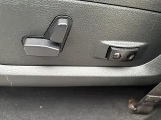 2018 RAM 1500 Sport Crew Cab SWB 4WD