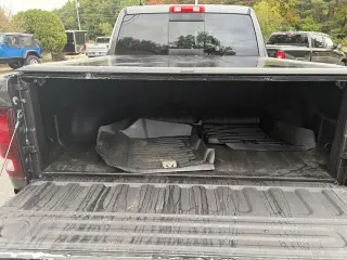 2018 RAM 1500 Sport Crew Cab SWB 4WD