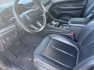 Jeep Grand Cherokee L 2022 4x4 Limited 4dr SUV