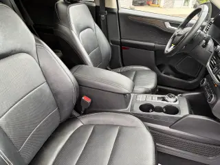 2020 Ford Escape Titanium 4WD