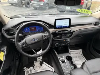 2020 Ford Escape Titanium 4WD