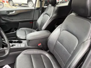 2020 Ford Escape Titanium 4WD