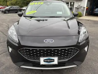 2020 Ford Escape Titanium 4WD