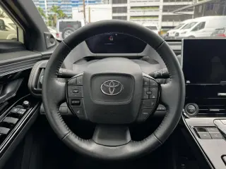 2023 Toyota BZ4X Limited AWD (Natl)