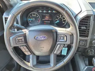 Ford F-150 2018 4x4 XLT 4dr SuperCrew 5.5 ft. SB