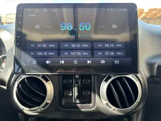 2016 Jeep Wrangler Unlimited 4WD 4dr Sahara