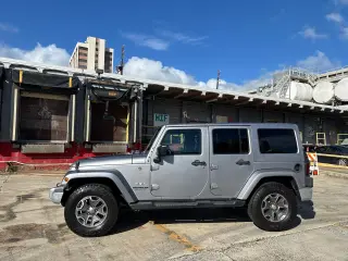2016 Jeep Wrangler Unlimited 4WD 4dr Sahara