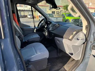2019 Ford Transit Van T-250 148" EL Hi Rf 9000 GVWR Sliding RH Dr