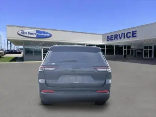 Jeep Gran Cherokee L 2022 4x4 Altitude 4p SUV