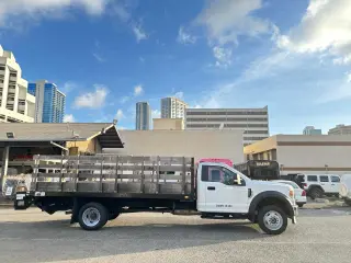2022 Ford Super Duty F-550 DRW XLT 4WD Reg Cab 145" WB 60" CA