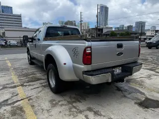 2016 Ford Super Duty F-350 DRW 4WD SuperCab 158" Lariat