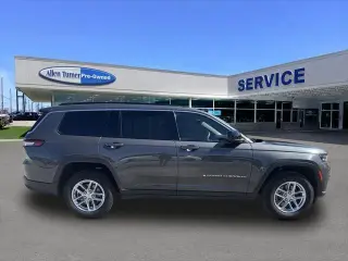 Jeep Grand Cherokee L 2025 4x2 Laredo 4dr SUV