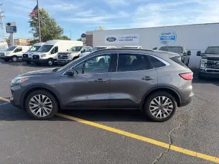 Ford Escape 2021 AWD Titanium 4dr SUV