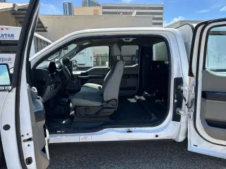 2018 Ford F-150 2WD SuperCab 145" XL