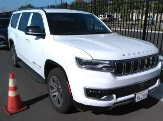 Jeep Wagoneer L 2024 4x4 Serie II 4p SUV