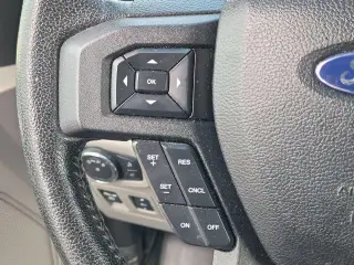 Ford F-150 2015 4x4 XLT 4dr SuperCrew 5.5 ft. SB
