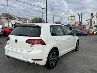 2019 Volkswagen e-Golf