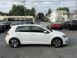 2019 Volkswagen e-Golf