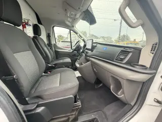 2023 Ford Transit Cargo Van