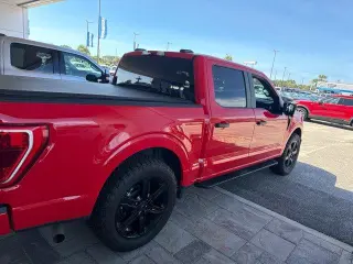 Ford F-150 2021 4x2 XL 4dr SuperCrew 5.5 ft. SB