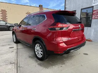 2017 Nissan Rogue SV AWD