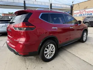 2017 Nissan Rogue SV AWD