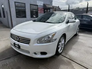 2013 Nissan Maxima SV