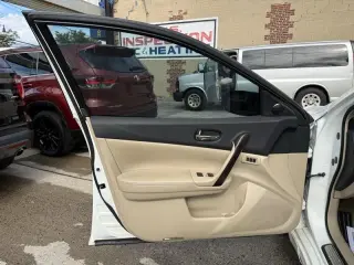 2013 Nissan Maxima SV