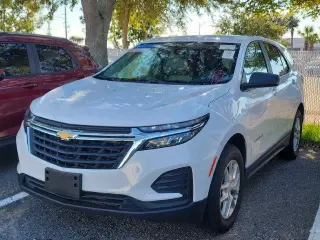 Chevrolet Equinox 2024 4x4 LS 4dr SUV con 1LS