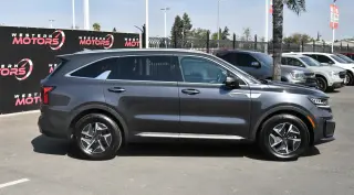 2023 Kia Sorento Hybrid