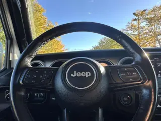 Jeep Wrangler Unlimited 2021 4x4 Sport 4 puertas SUV