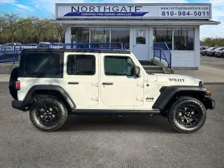 Jeep Wrangler Unlimited 2021 4x4 Sport 4 puertas SUV