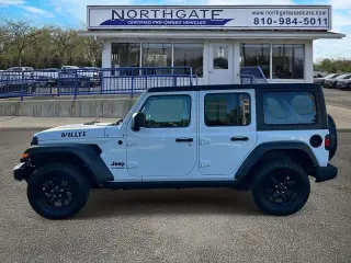 Jeep Wrangler Unlimited 2021 4x4 Sport 4 puertas SUV