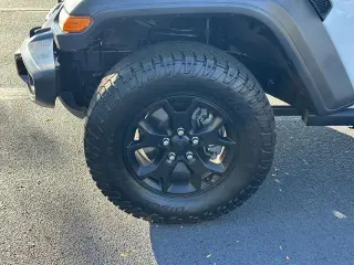 Jeep Wrangler Unlimited 2021 4x4 Sport 4 puertas SUV