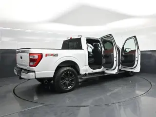 Ford F-150 2021 4x4 Lariat 4p SuperCab 5.5 ft. SB